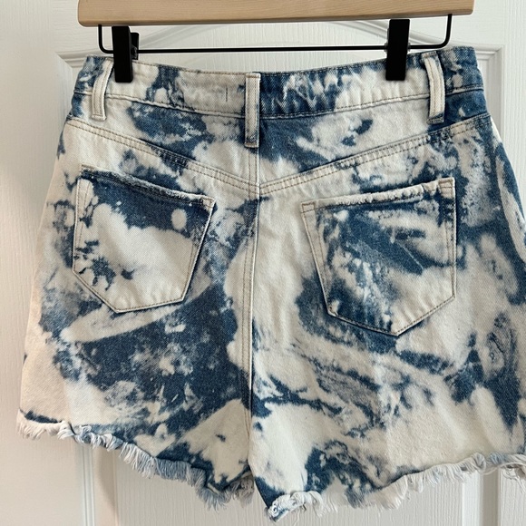 BP Denim Jean Shorts Blue Bleached Washed Distressed SZ 28 - Picture 3 of 3